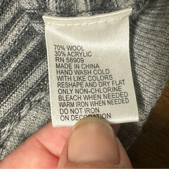 Antonio Melani Wool Blend Long Sleeve Sweater Sequin Stripes Cozy Size Med - Picture 6 of 7